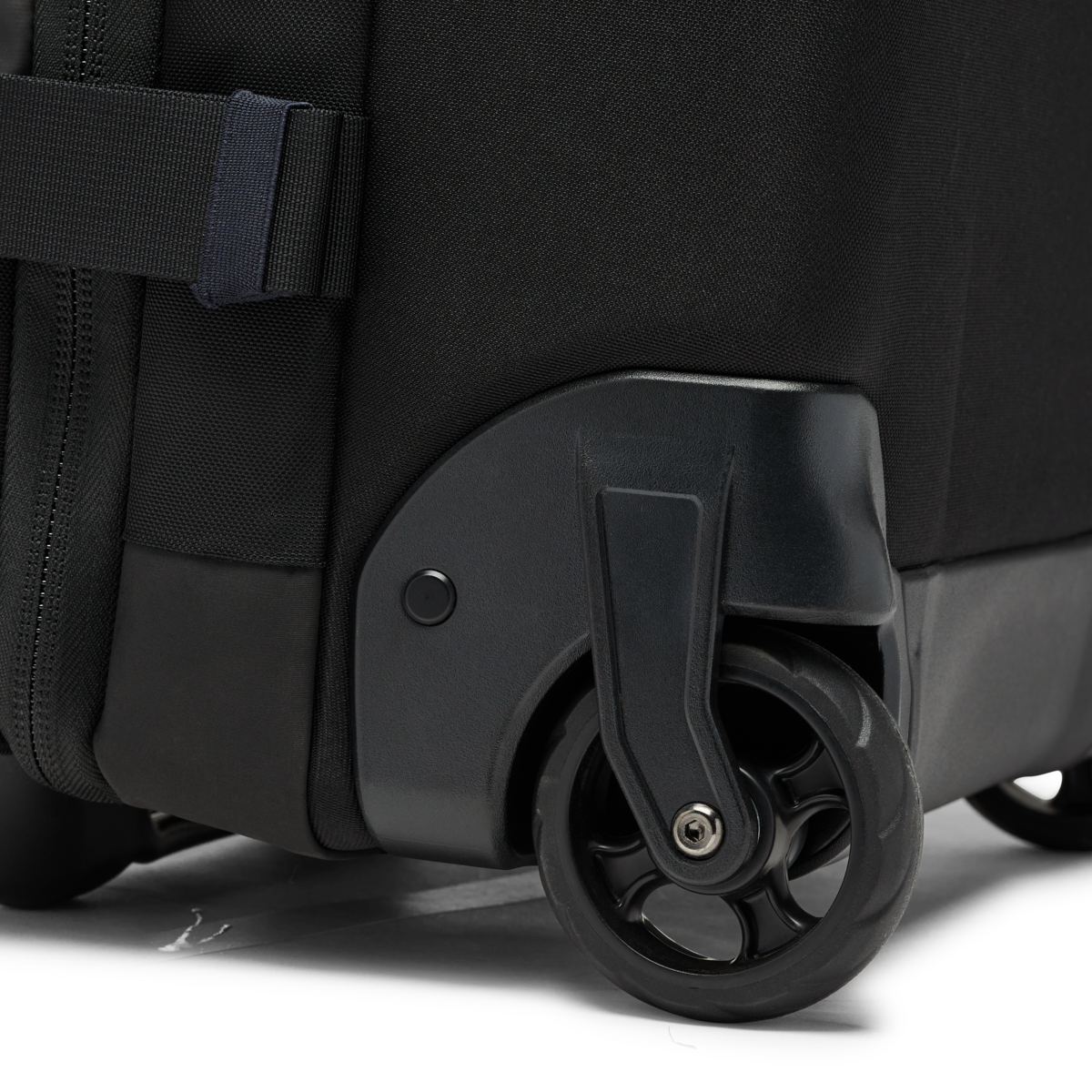 Allpa 38L Roller Bag - Image 20