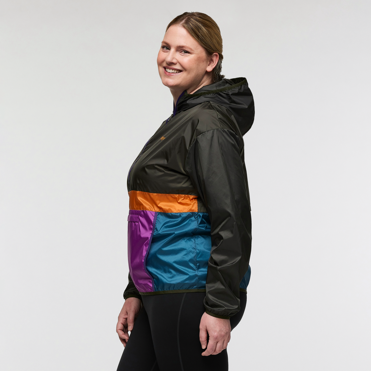 Teca Half-Zip Windbreaker - Women's - Image 3