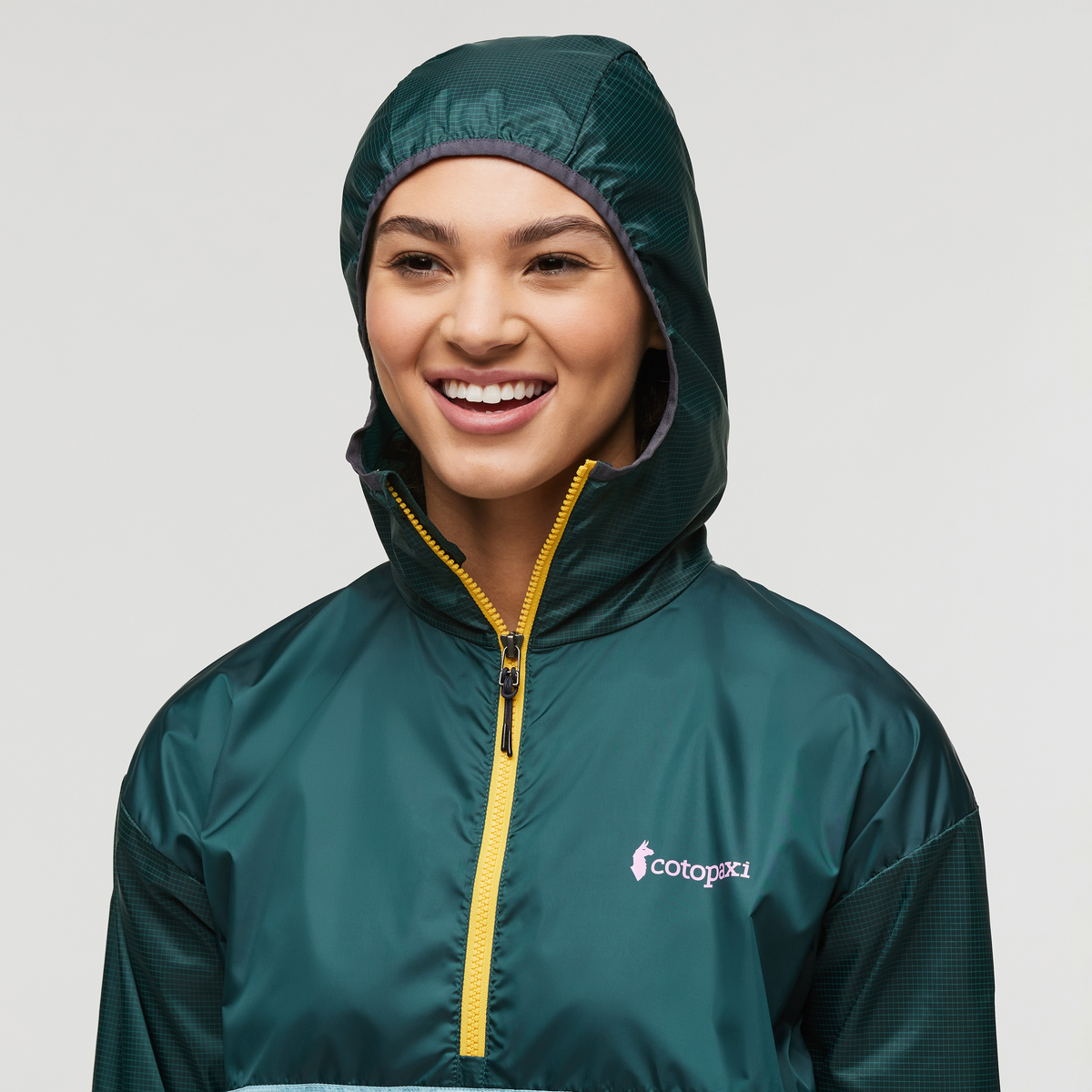 Teca Half-Zip Windbreaker - Women's - Image 21