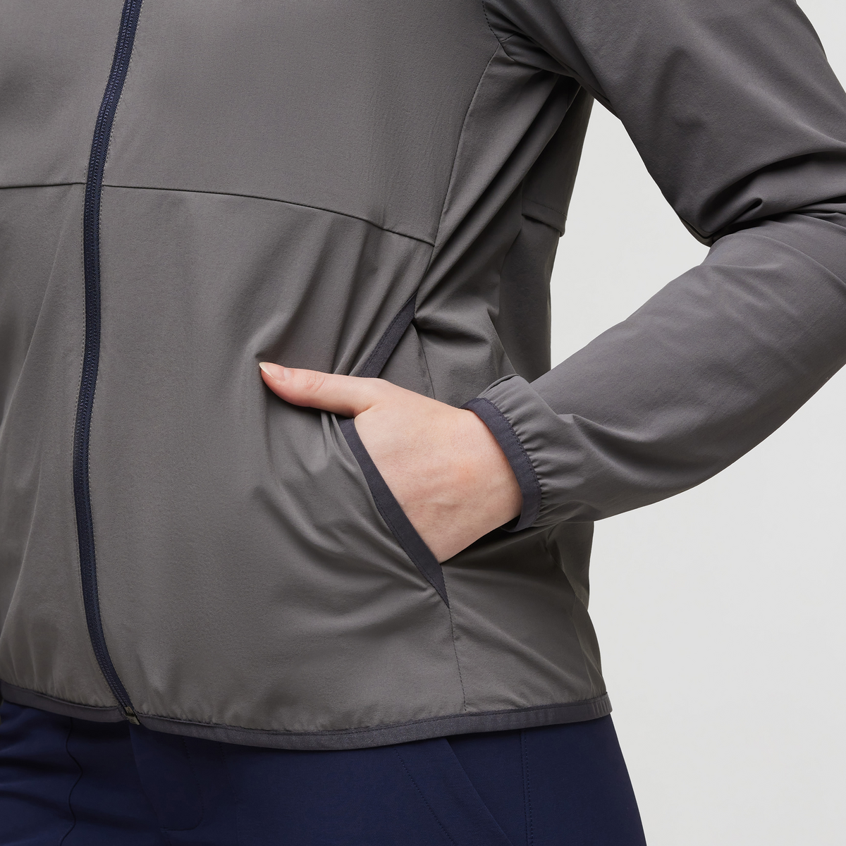 Vuelta Performance Windbreaker Jacket - Women's - Image 15